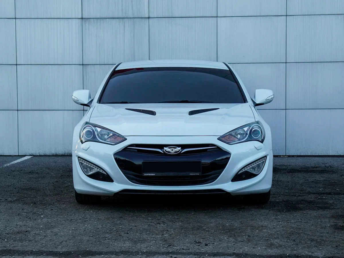 Hyundai Genesis