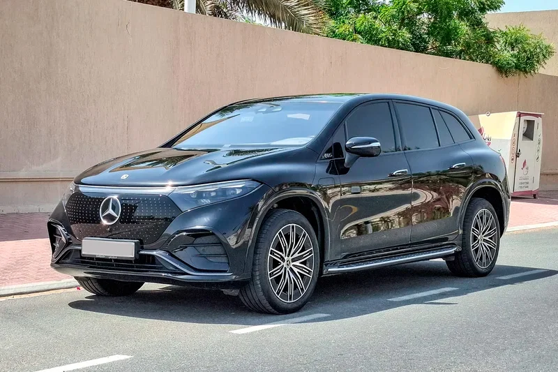 Mercedes EQS